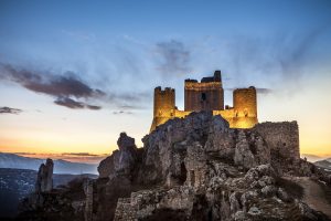 Castelli d'Italia, 50 meraviglie a chilometro zero perfette per una gita