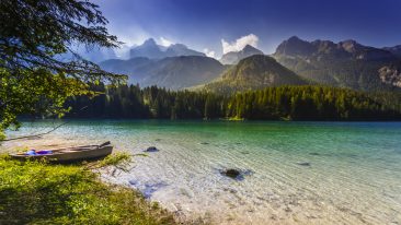 laghi dolomiti: tra i più belli, il Lago di Tovel