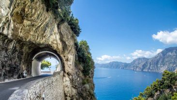 Viaggi on the road in Italia