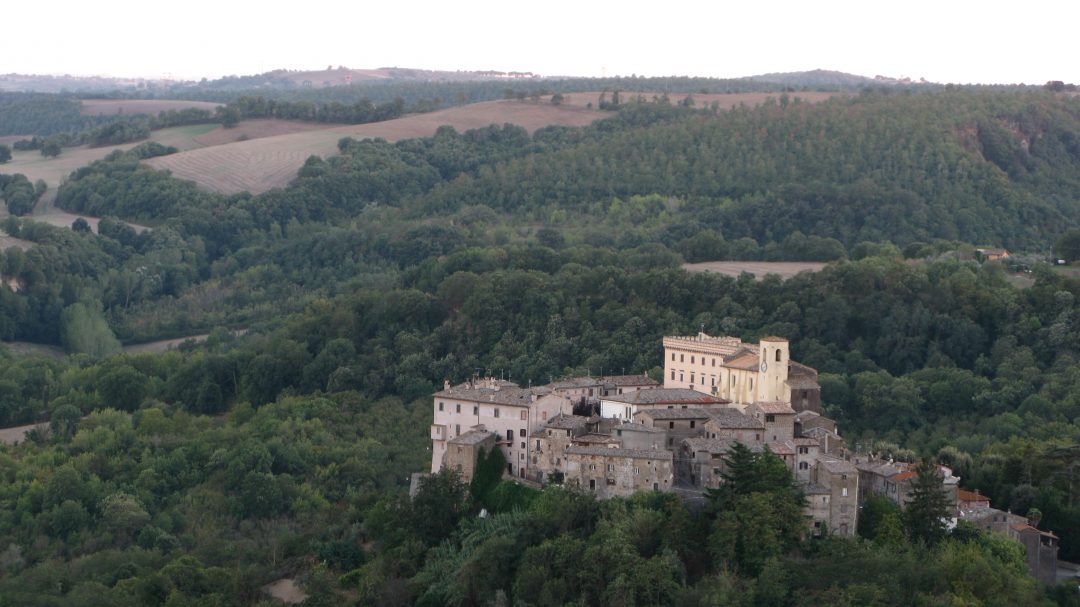 Lazio: Castello Costaguti (Viterbo)