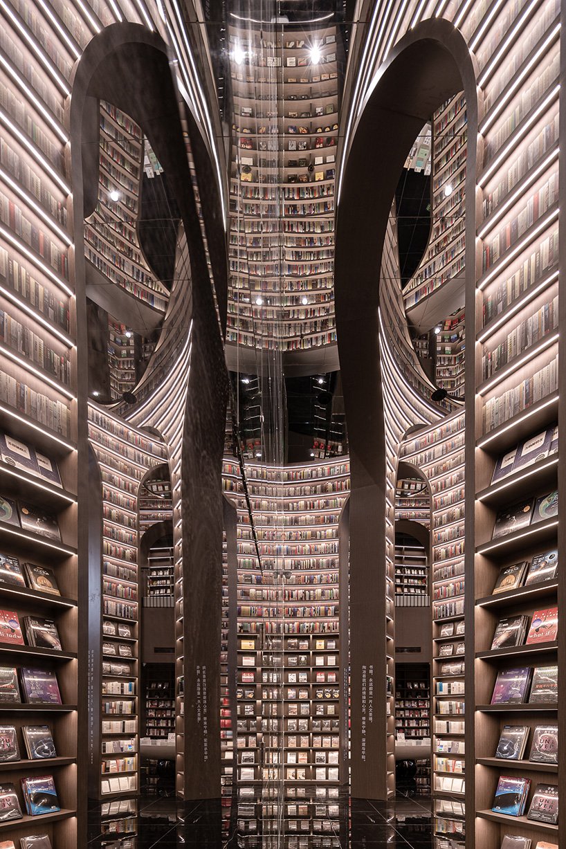 Cina: la mega-libreria sembra uscita da un’opera di Escher, ma esiste davvero