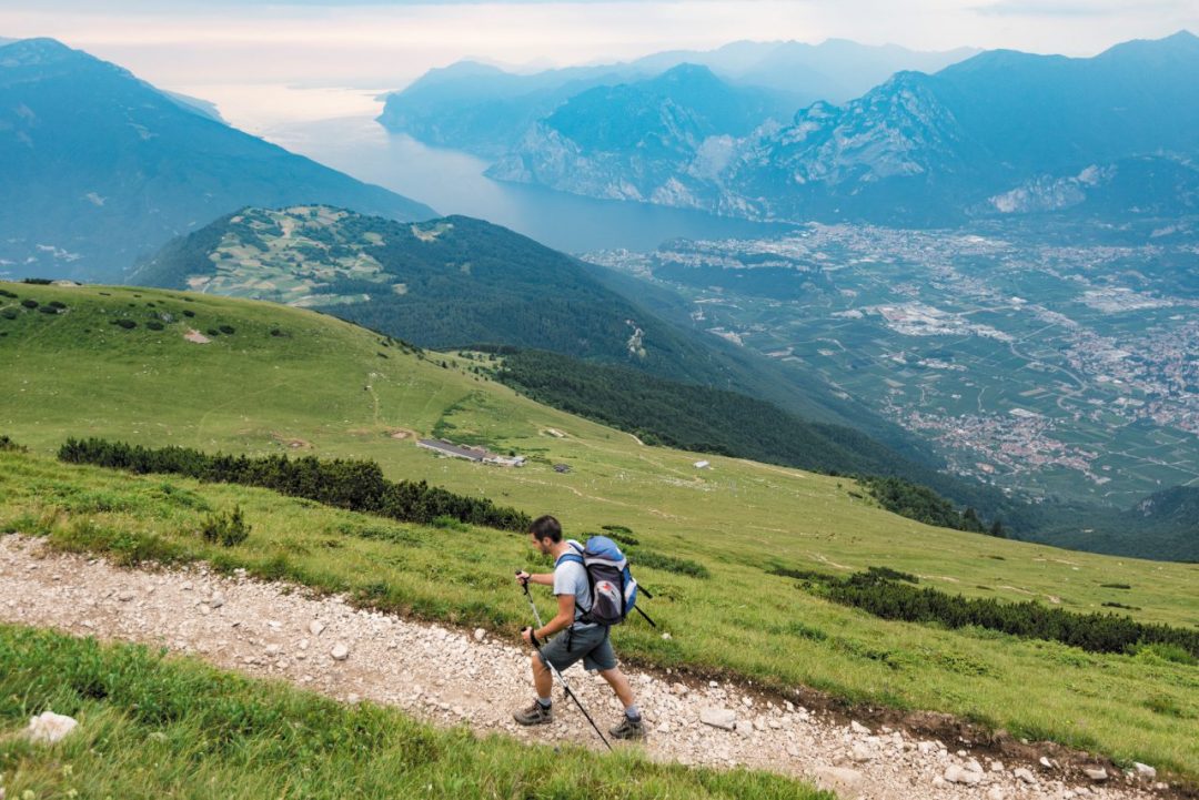 Trekking. La Corona del Garda Trentino