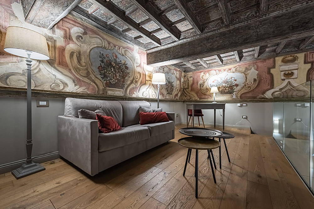 Palazzo Del Carretto - Art Apartments and Guesthouse, Torino