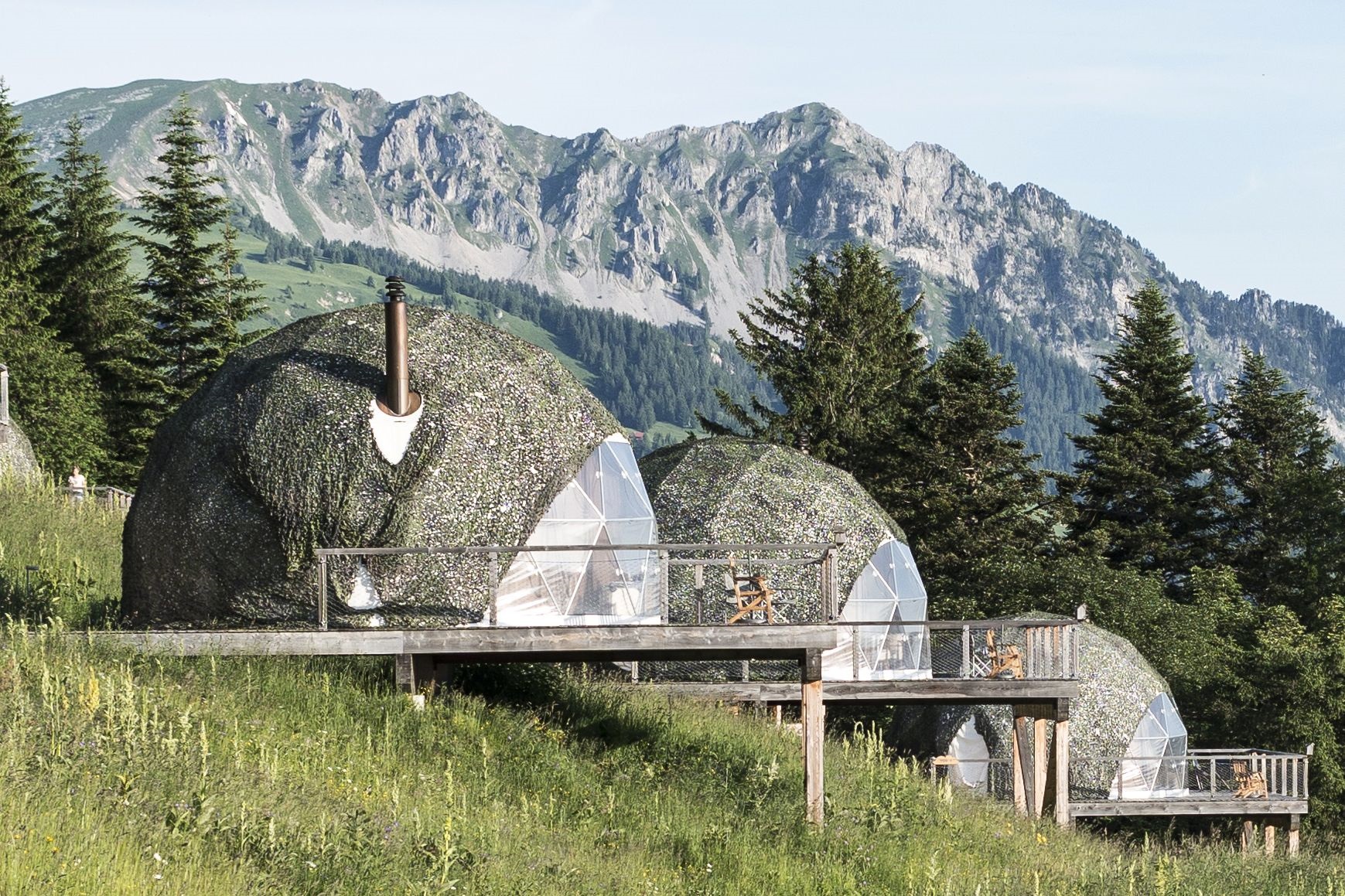 Svizzera: l’eco-hotel nelle cupole. Con vista
