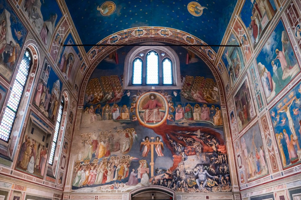 un dettaglio della Cappella degli Scrovegni, tappa imperdibile di un weekend a Padova (ph. istock)