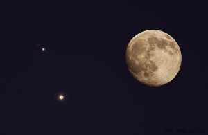 Dall'anello di fuoco alla Luna Blu, le stelle daranno spettacolo: gli eventi astronomici del 2021