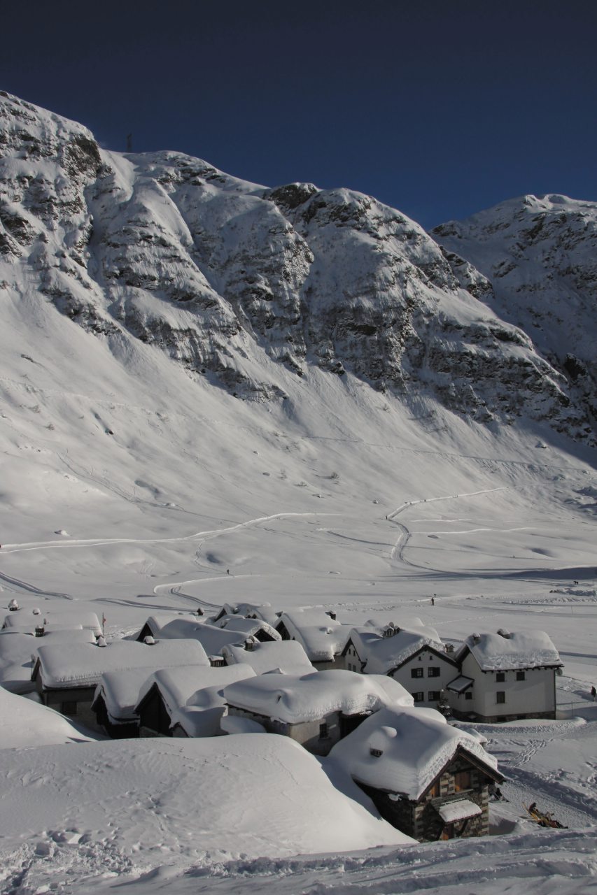 Weekend sulla neve a Riale, tra sci di fondo e tradizioni Walser