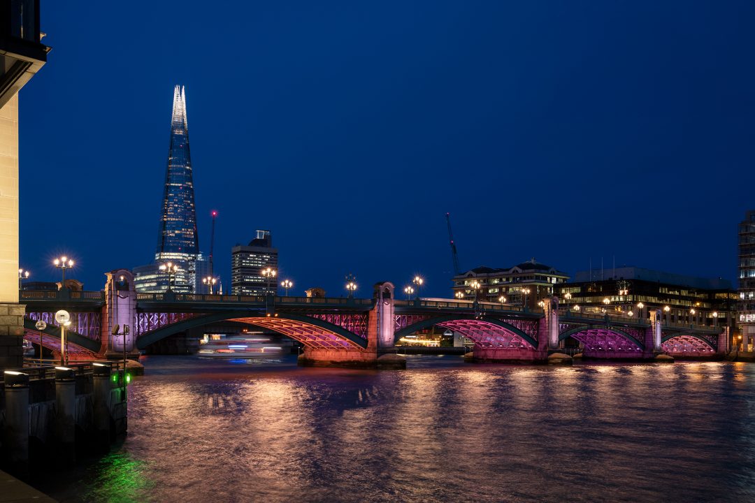 Southwark Bridge Londra