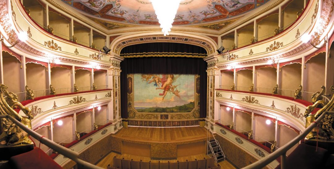teatro Montecarotto