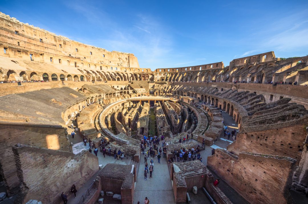 Colosseo tra gli anfiteatri romani più famosi