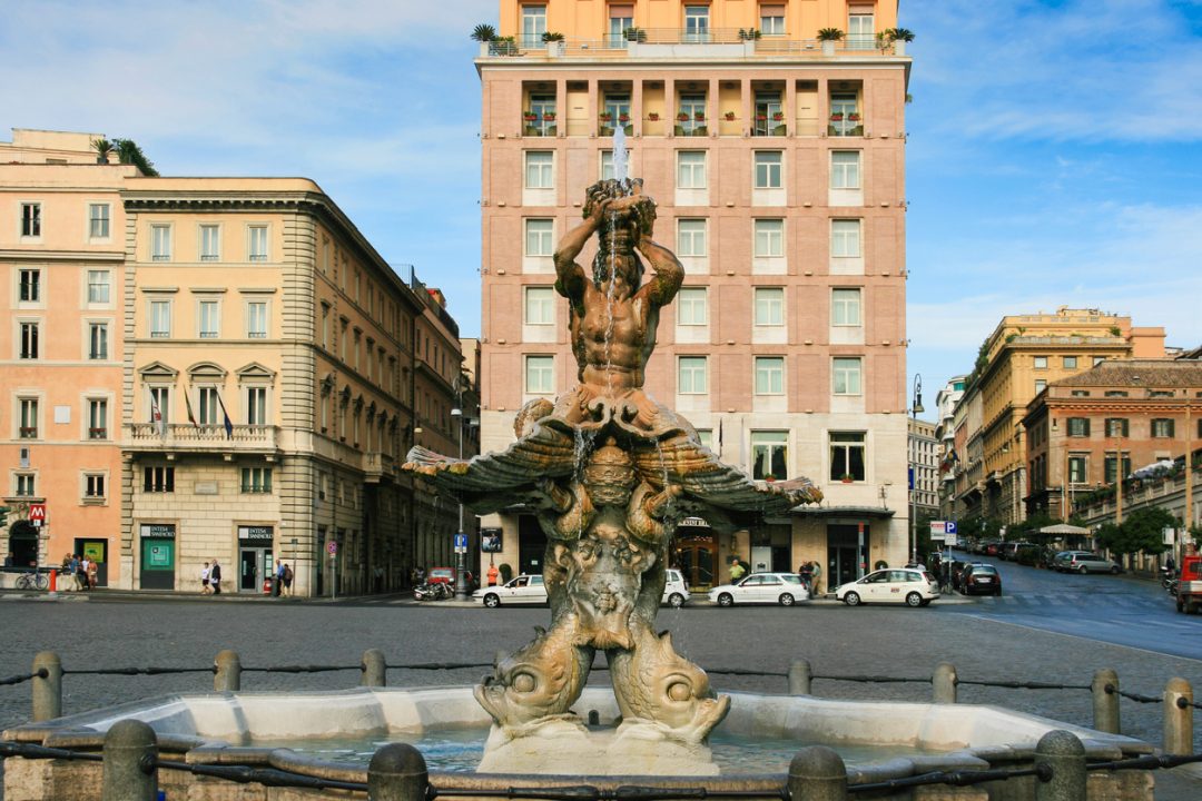 Fontana del Tritone Roma