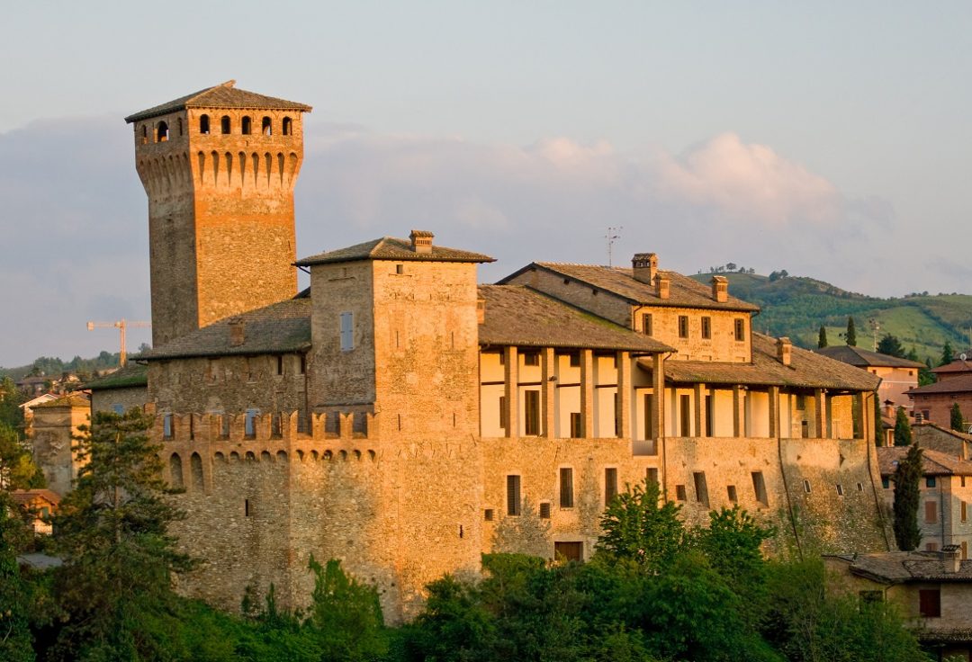  Castello di Levizzano Rangone (Modena)