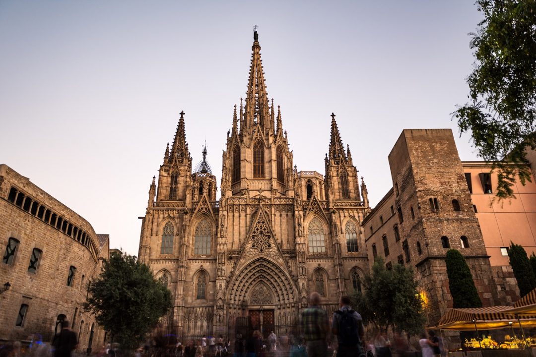  Cattedrale della santa Croce e Sant’Eulalia, Barcellona (Spagna)