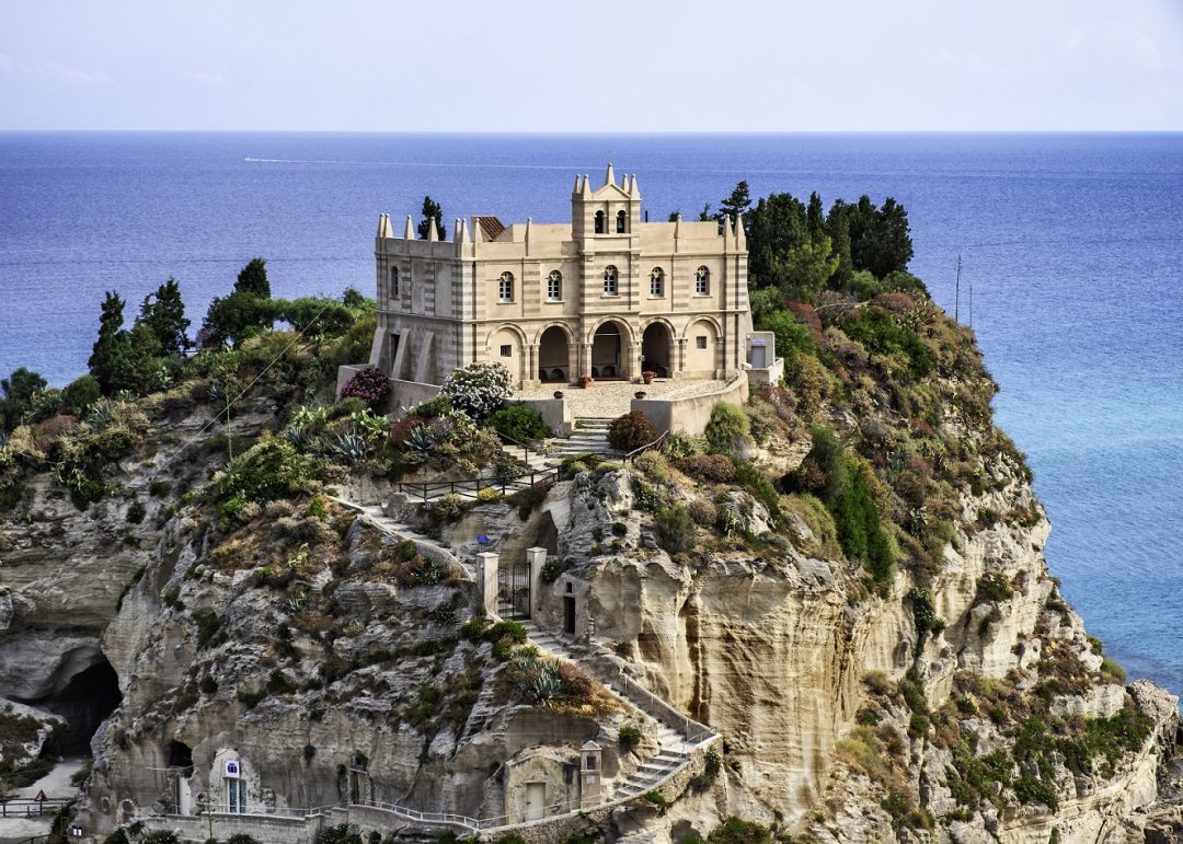Santuario di Santa Maria dell’Isola, Tropea, Vibo Valentia (Calabria)