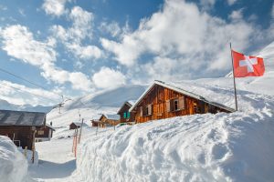Sciare in Svizzera: la guida per scoprire gli impianti migliori e le località più belle