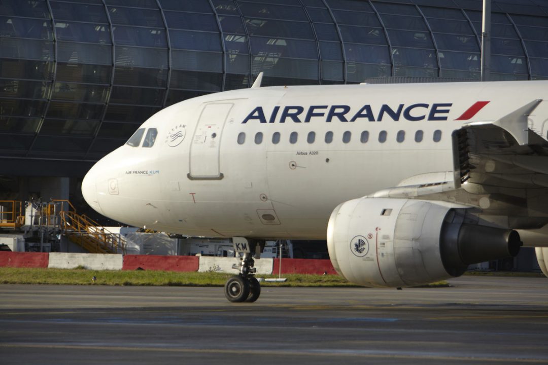 Dimensioni e peso del bagaglio a mano: Air France
