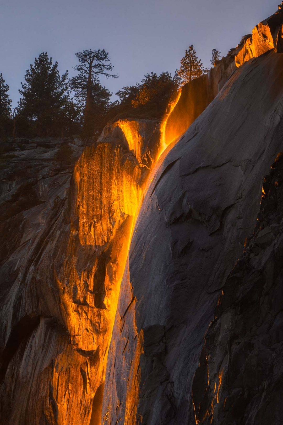 “Horsetail Fall”: la cascata di fuoco si è ripetuta anche quest’anno