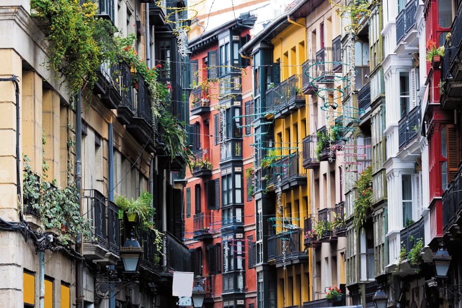 In viaggio a Bilbao con la giornalista inviata da DOVE: la città basca tra musei e “stuzzichini” di gusto
