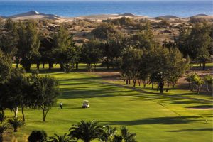 Vacanza di primavera a Gran Canaria, l'isola del golf e dei sapori da scoprire