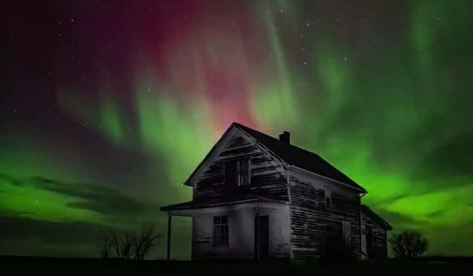 Canada: l’affascinante aurora boreale in timelapse