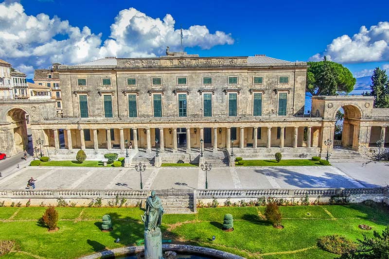 Il Palazzo dei Santi Michele e Giorgio