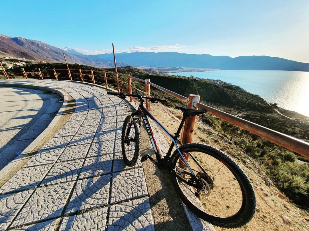 Albania in bici