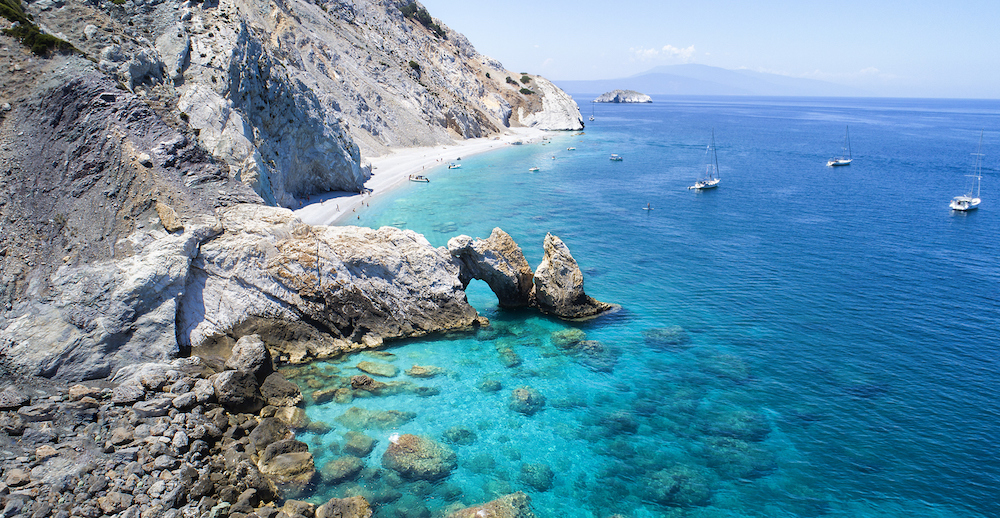 Isole greche con voli diretti dall'Italia: Skiathos 