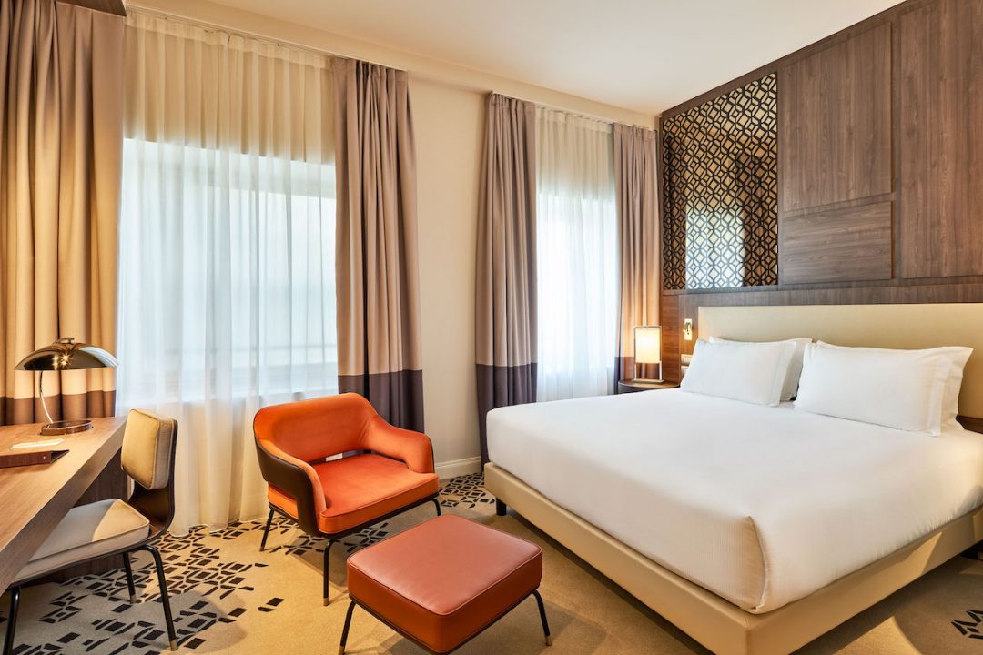 Dormire al DoubleTree by Hilton Trieste: un viaggio nel tempo