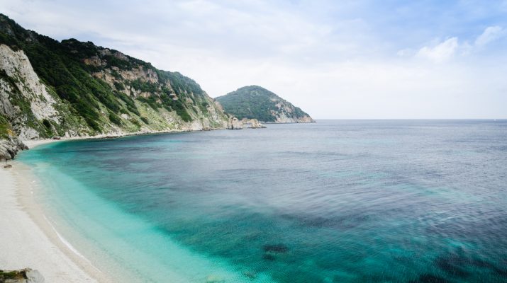 Foto Spiaggia di Sansone all'Isola d'Elba: come raggiungerla e cosa vedere nei dintorni