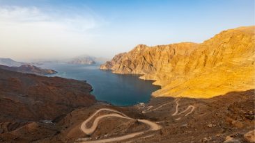 10 viaggi da fare una volta nella vita 2022: Oman, Penisola del Musandam
