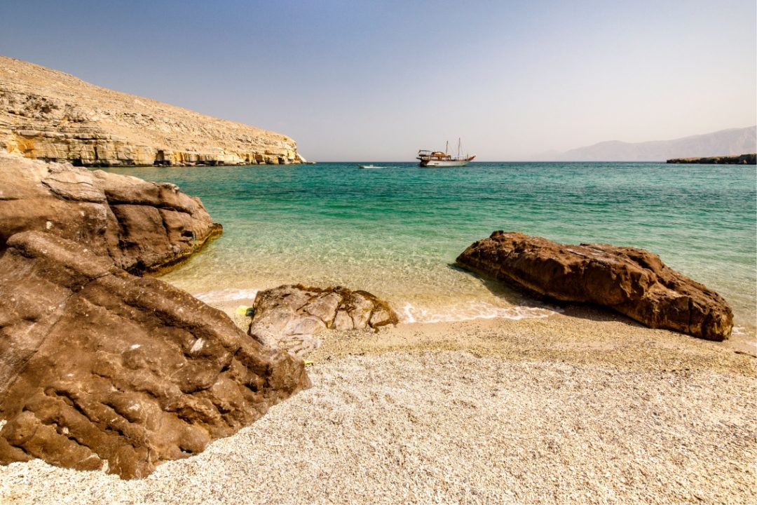Vacanze in Oman: dal mare a Muscat, alla scoperta dei fiordi nel deserto