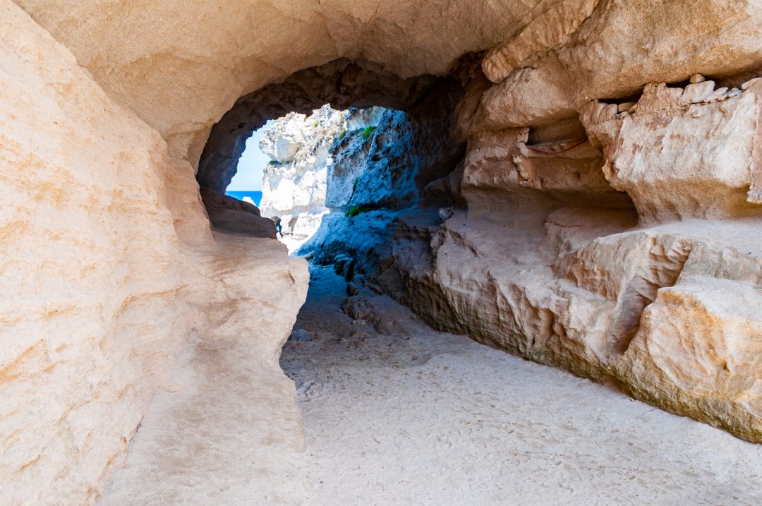 La grotta del Palombaro e le spiagge a Tropea