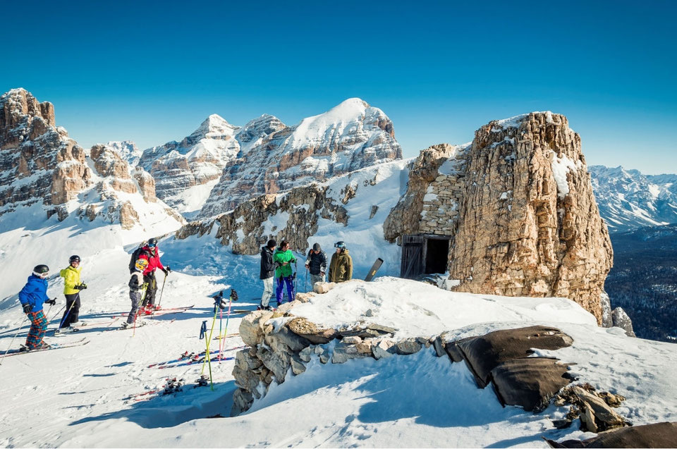 sciatori a Cortina d'Ampezzo