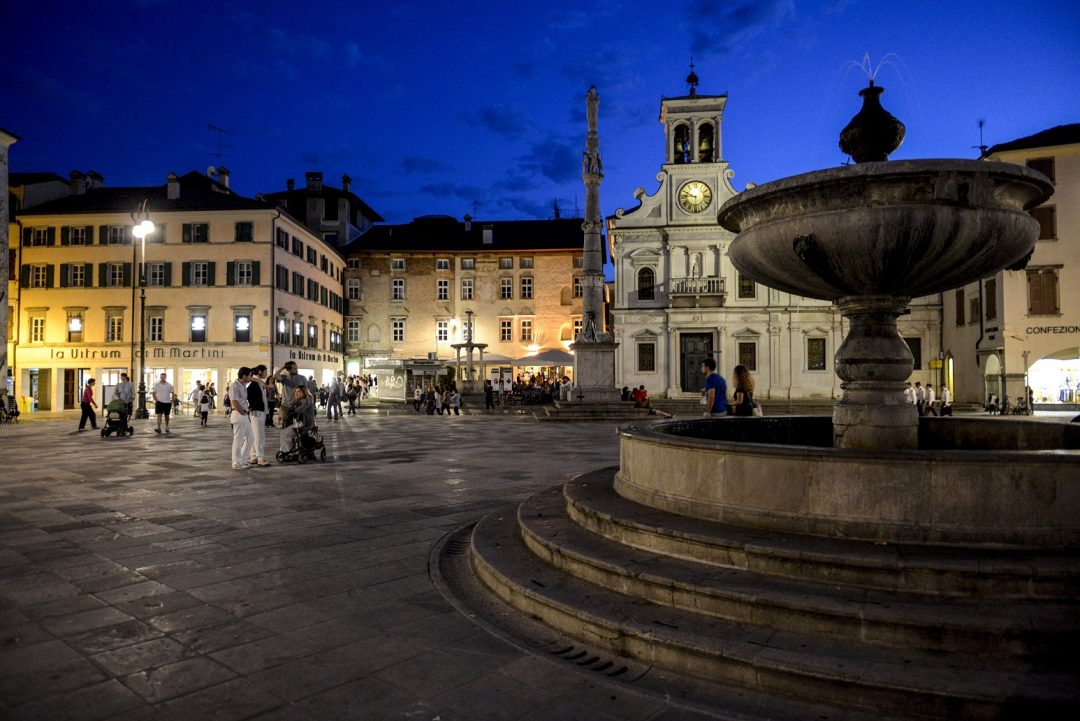 piazza Matteotti, Udine