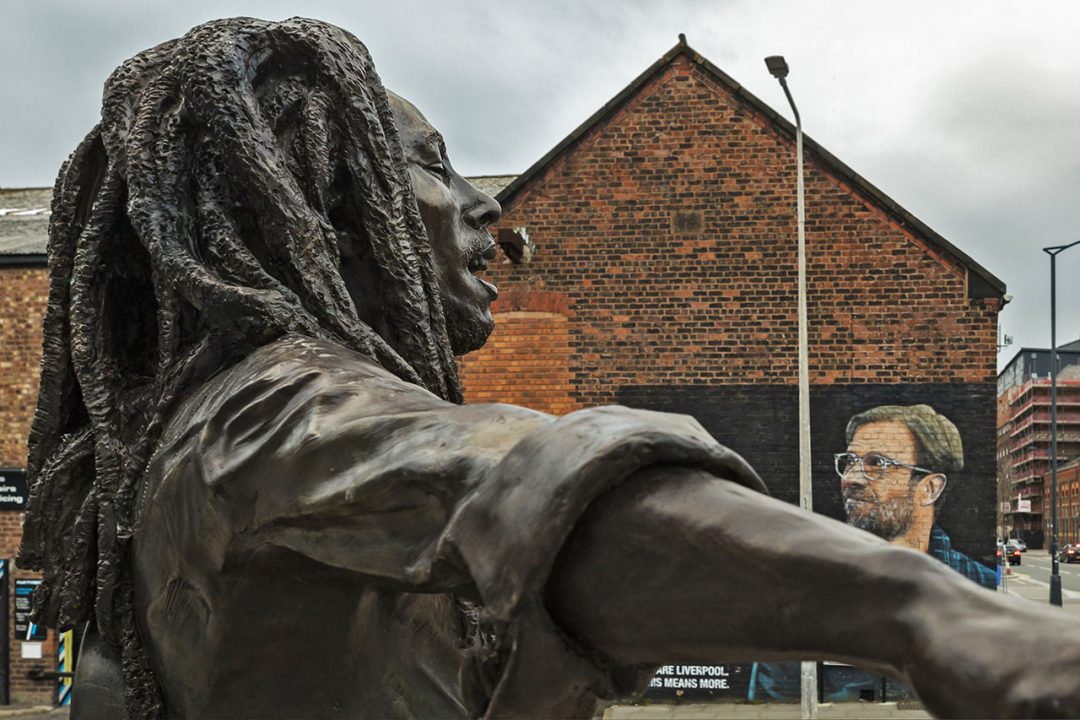 La statua di Bob Marley Liverpool