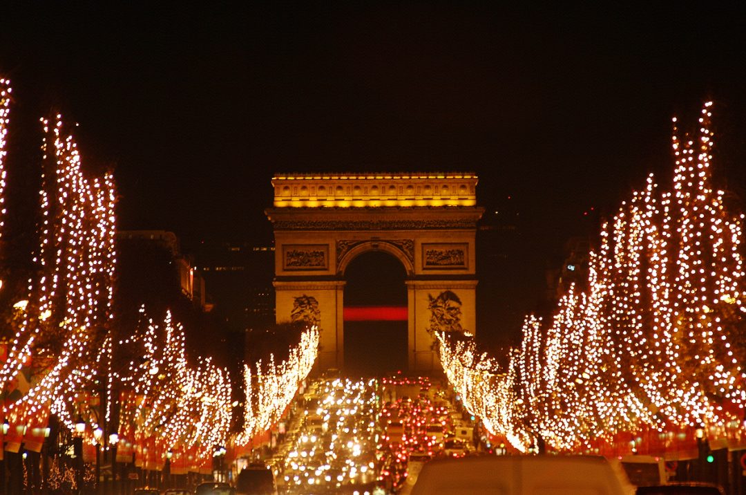 Natale Parigi luci