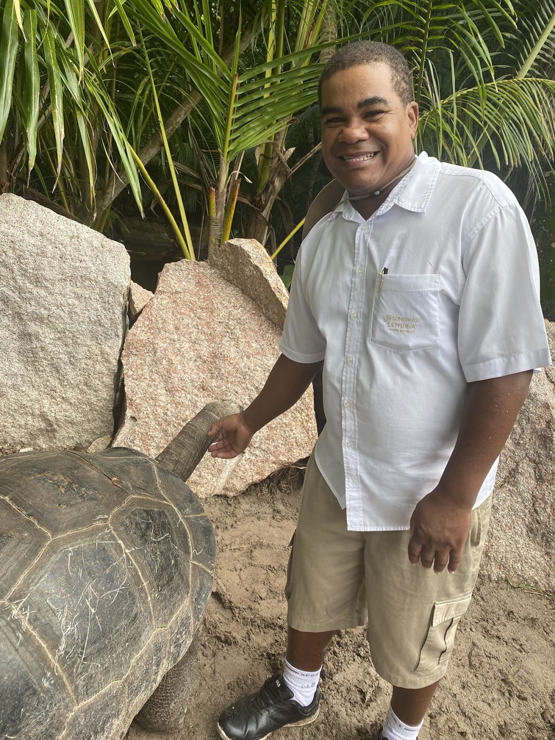 turtle manager del Constance Lemuria di Praslin, Robert Matombe
