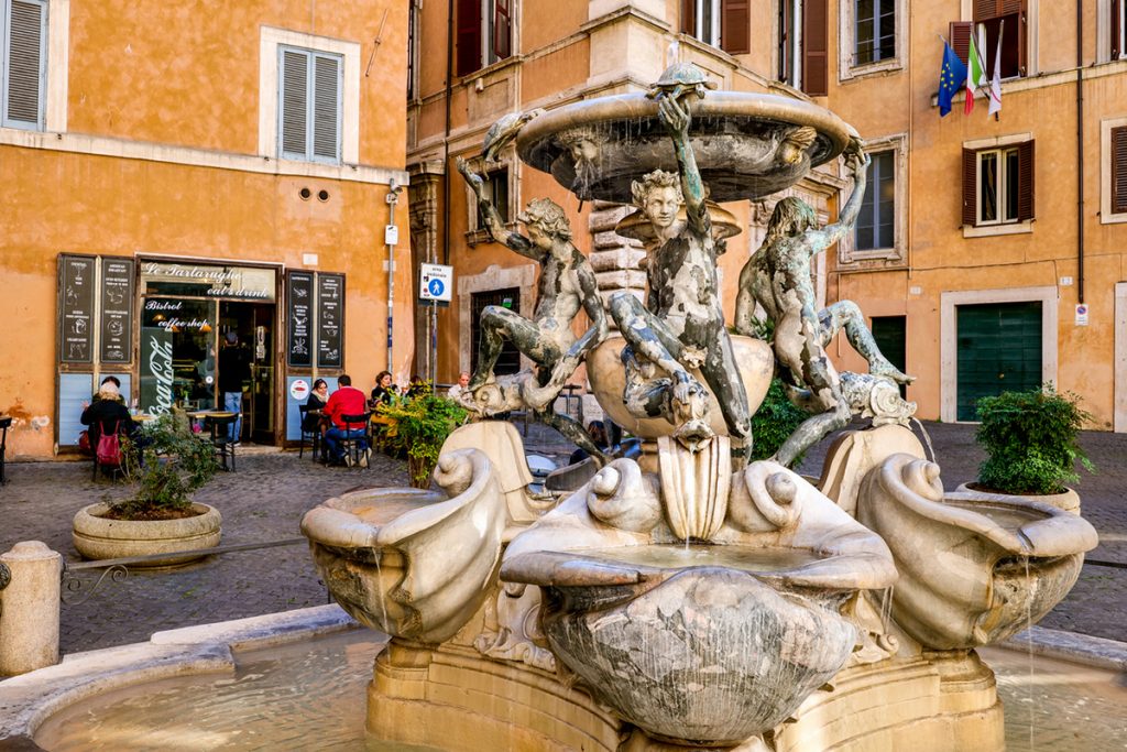 La Fontana delle tartarughe nel ghetto ebraico di Roma 