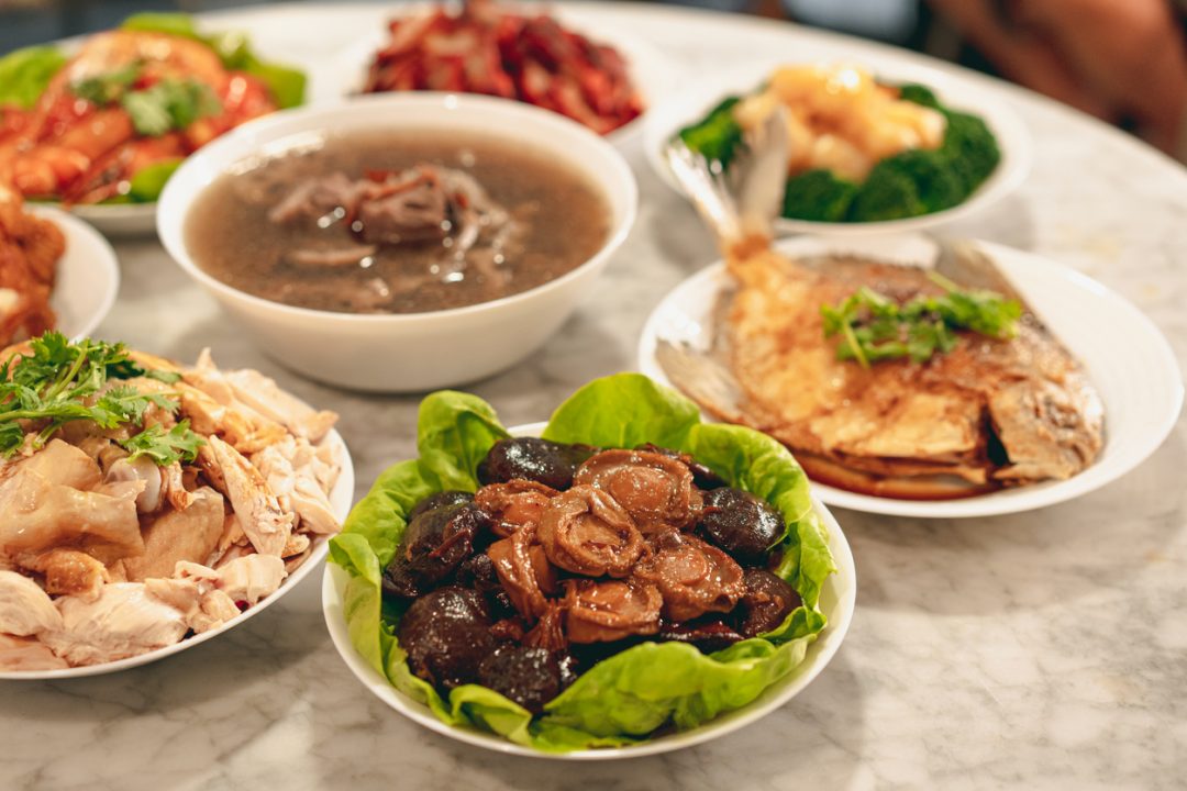 Capodanno cinese cenone vigilia famiglia piatti tipici cinesi capodanno