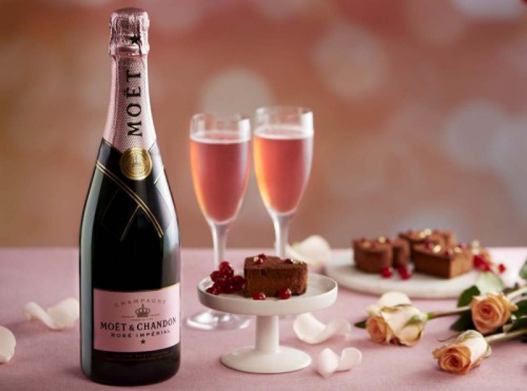 Emirates: champagne e love movie