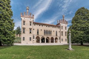 Vacanze da sogno nelle ville, nei castelli e dimore storiche del Veneto: come visitarli e prenotarli