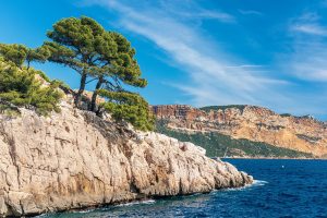 Mare azzurro e giardini lussureggianti: le più belle spiagge del Sud della Francia