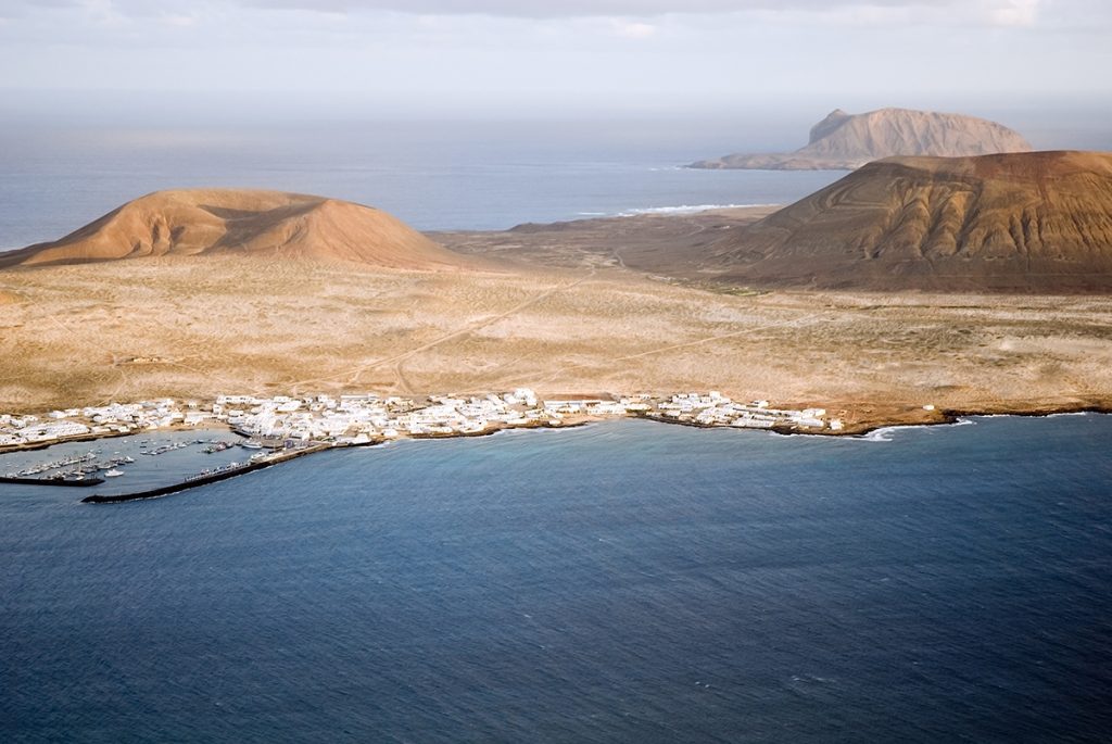 La Graciosa isola delle Canarie vista dall'alto