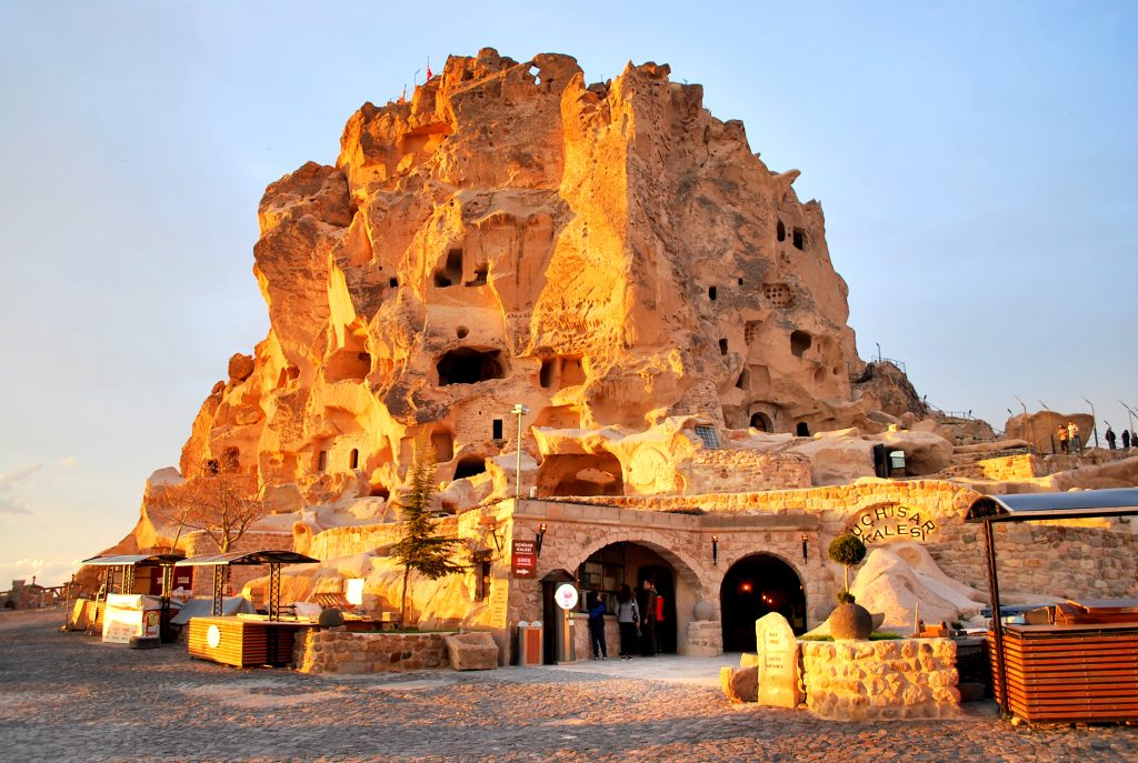 Il castello di Uchisar al tramonto Cappadocia