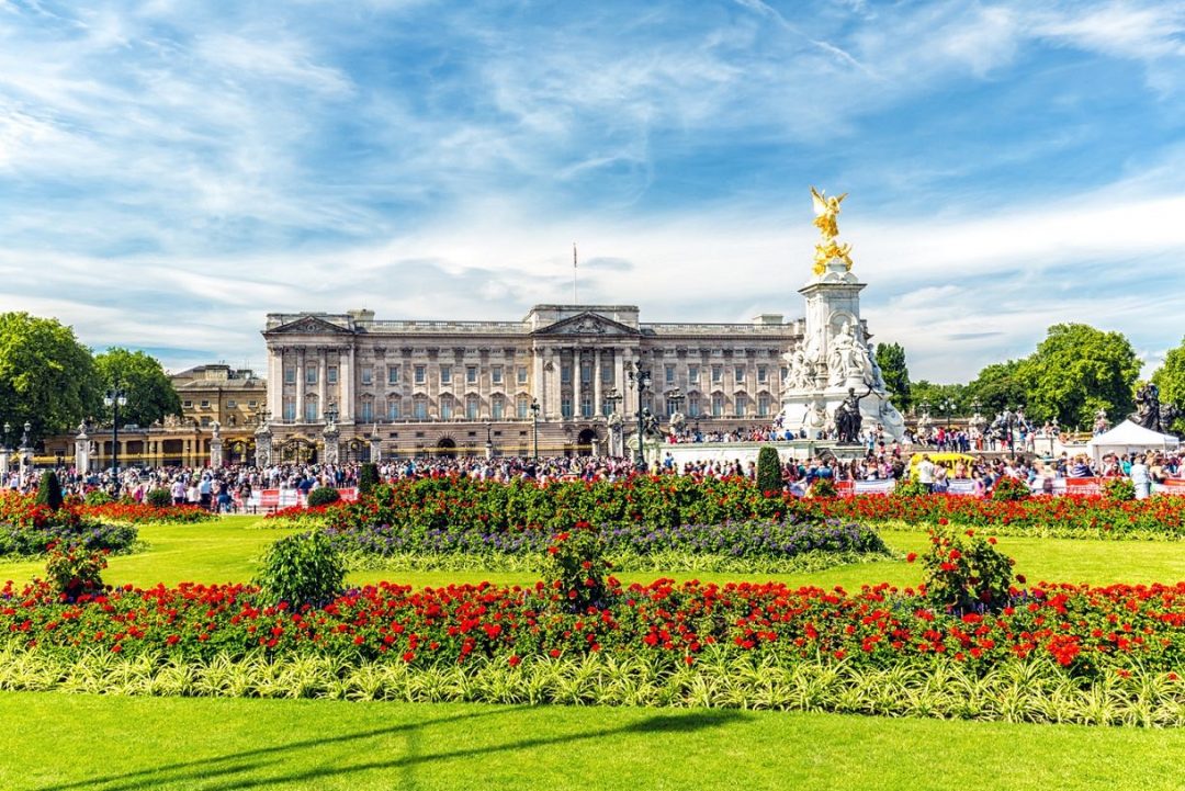  Buckingham Palace 