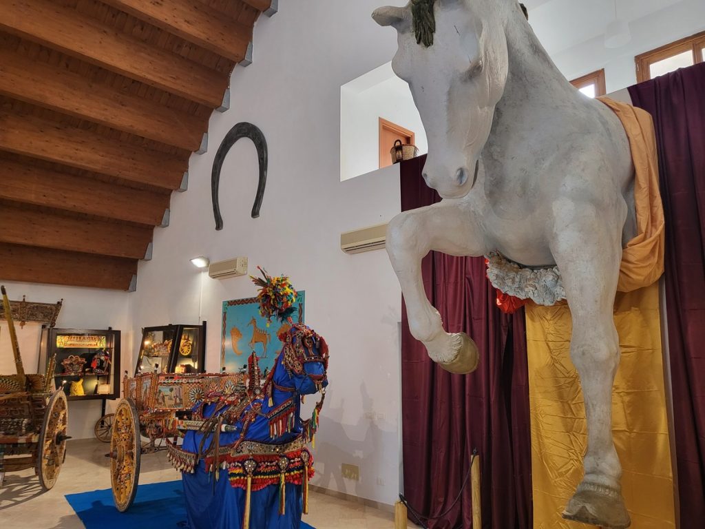 Il museo del Carretto siciliano di Calatafimi 