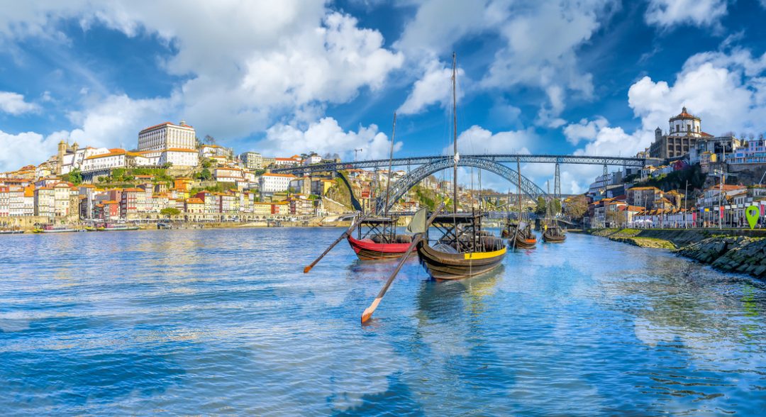 fiume Douro a Porto Portogallo
