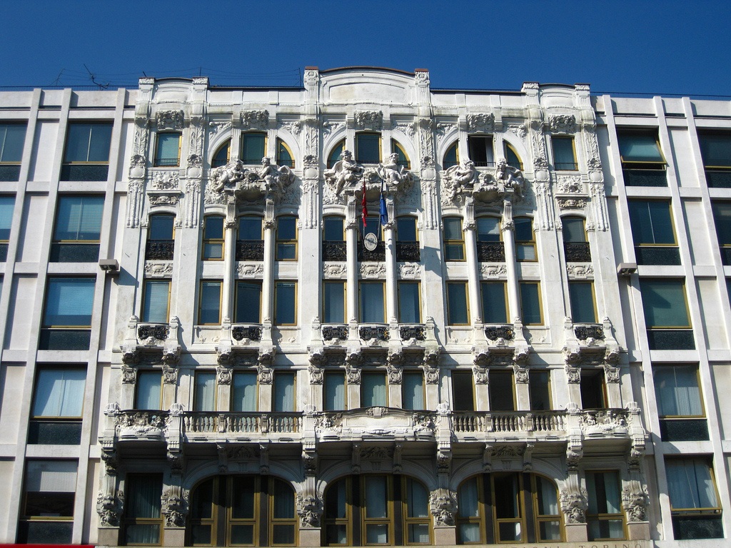 Palazzo Reale Mutua Assicurazioni, Milano 