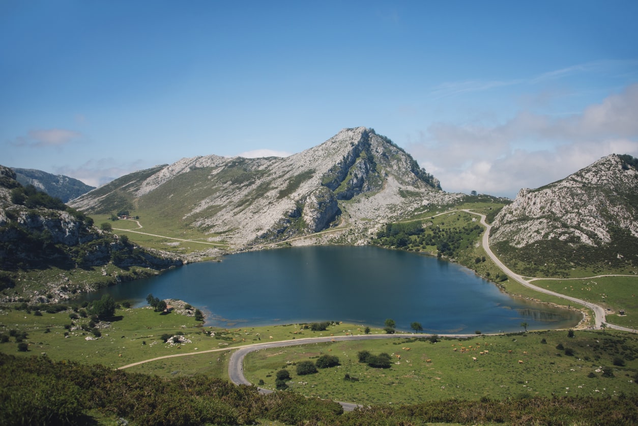 Laghi di Covadonga Parco Nazionale dei Picos de Europa Asturie