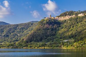 Borghi più belli d'Italia 2023: le sei novità dell'estate, da Barolo a Maratea